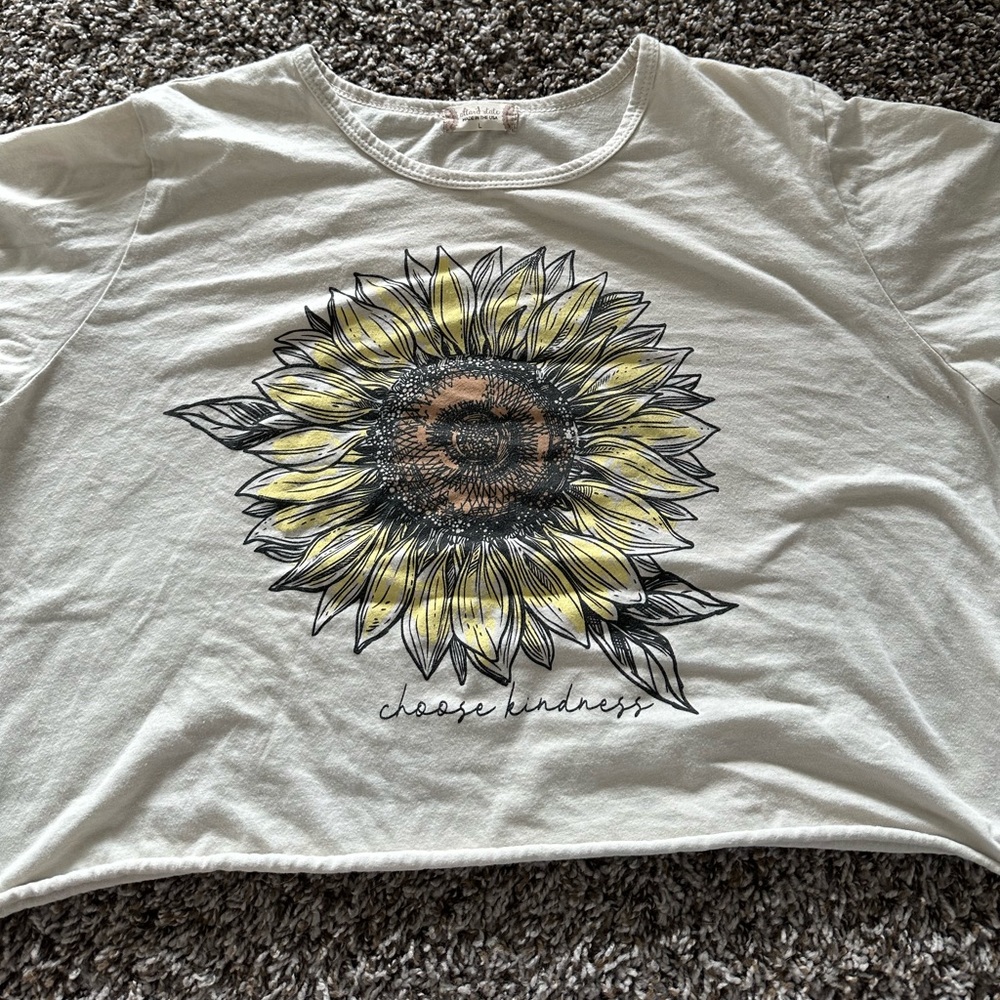cropped tshirt